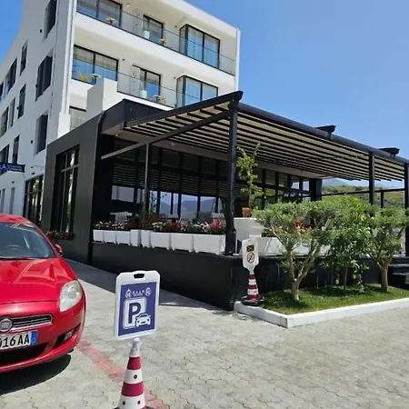 호텔 Kaan Radhimë